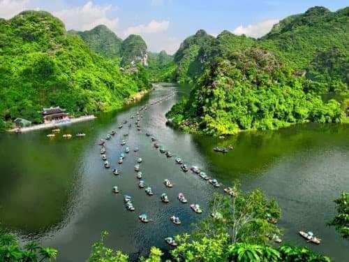 Апартаменты Nha Nghi Bolero Van Lam Экстерьер фото