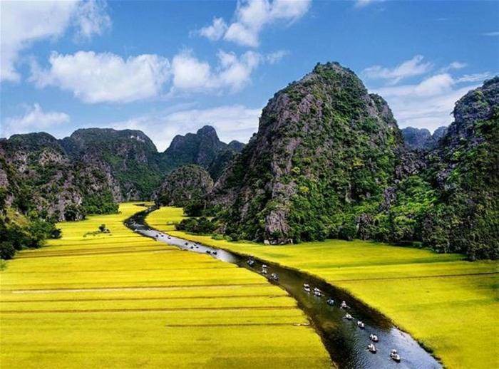 Апартаменты Nha Nghi Bolero Van Lam Экстерьер фото